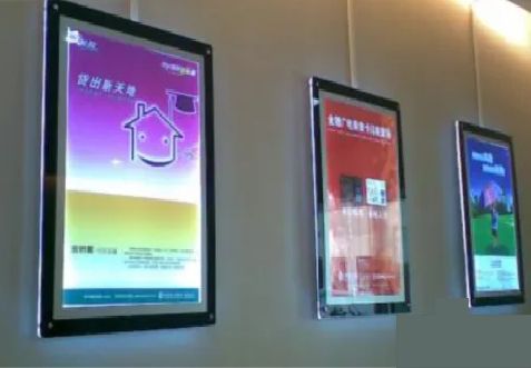 荆州什么是超薄灯箱?